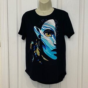 Ladies Avatar Shirt sz L